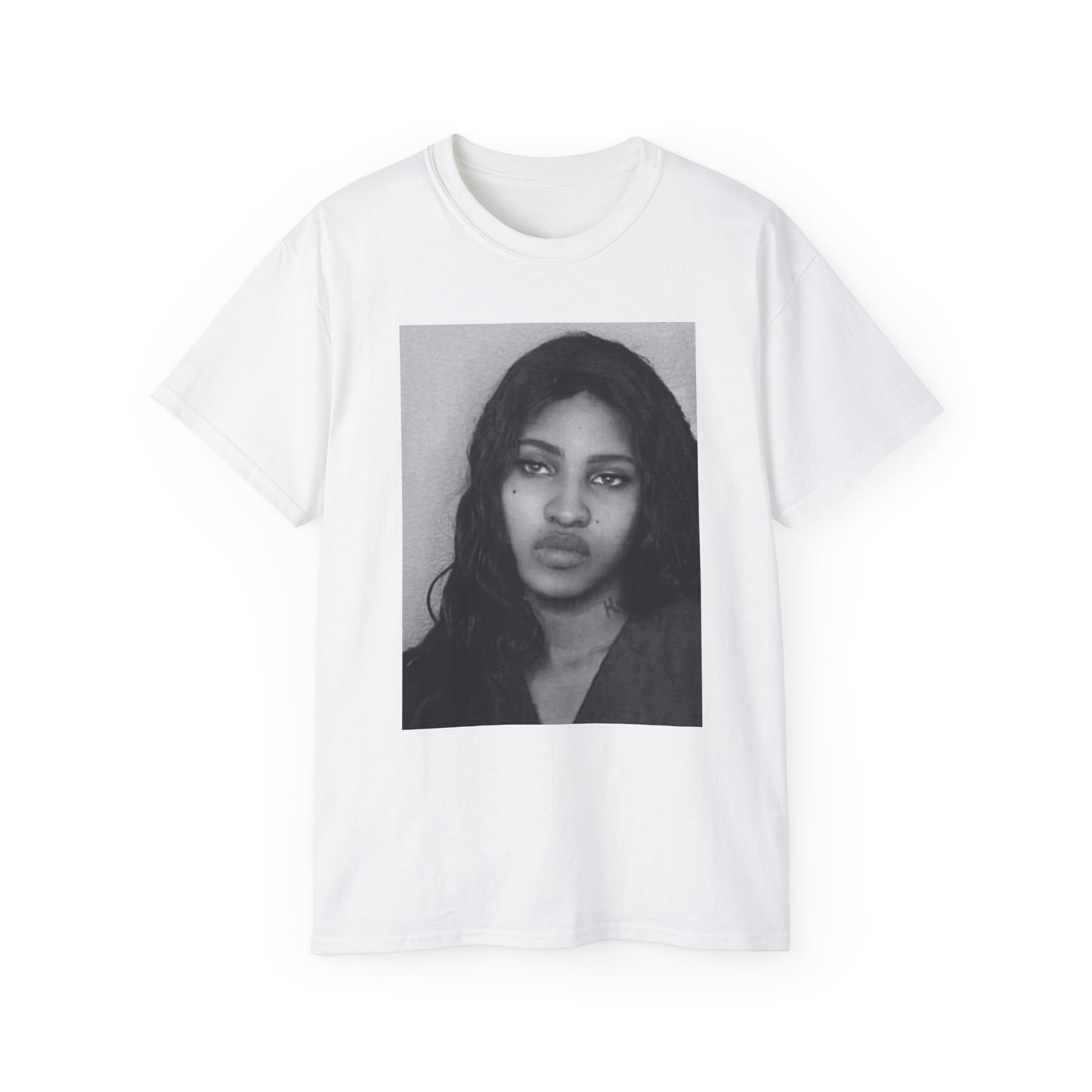 𝚆𝚑𝚊𝚝’𝚜 𝚑𝚎𝚛 𝚋𝚊𝚒𝚕 ? - 𝚃𝚎𝚎